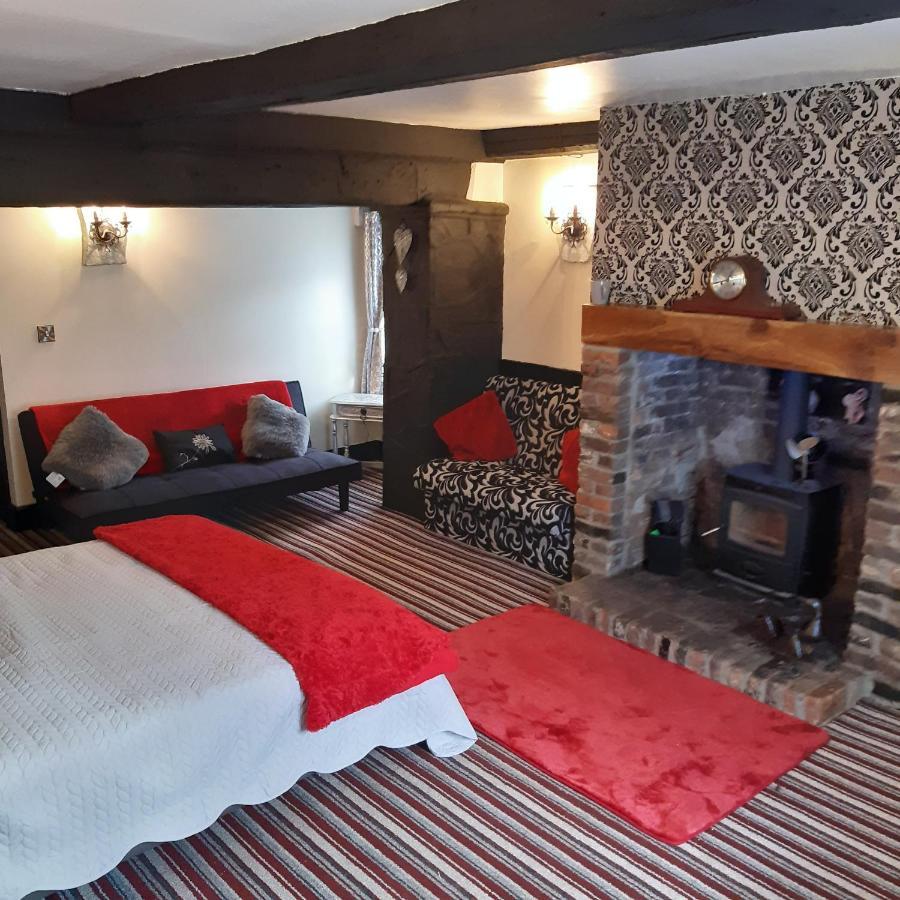 Apartamento The Saracens Head Old Lounge Skegness Exterior foto